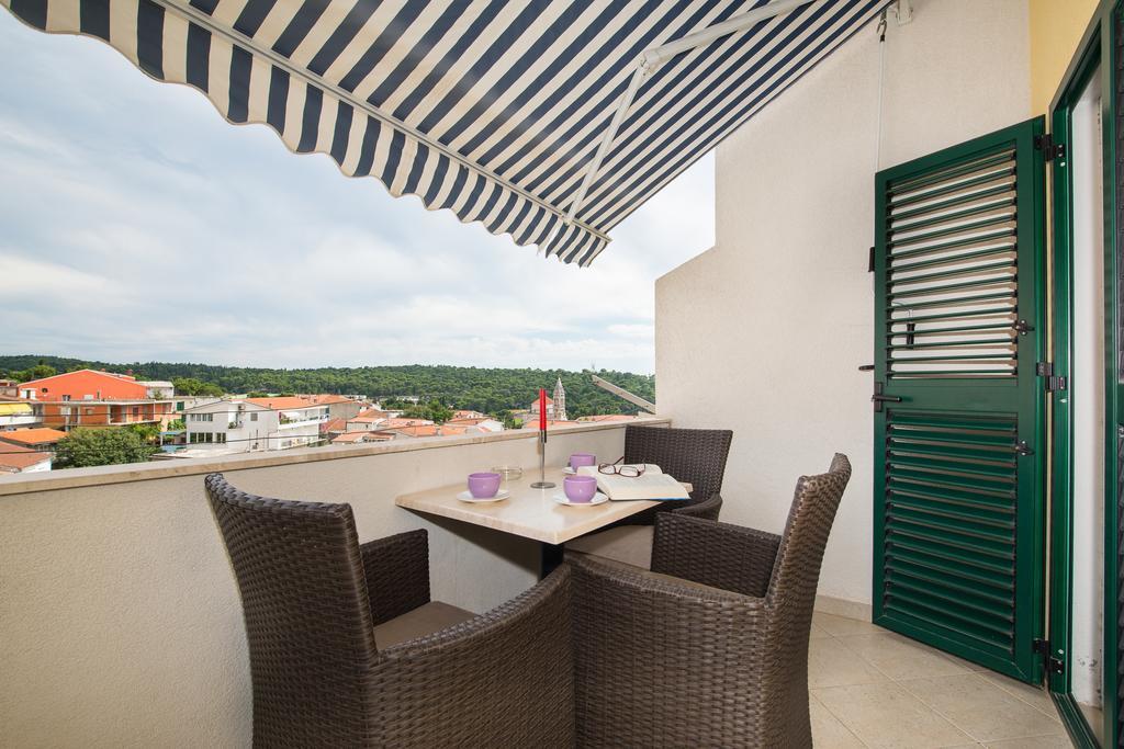 Apartments Marieta Makarska Eksteriør billede