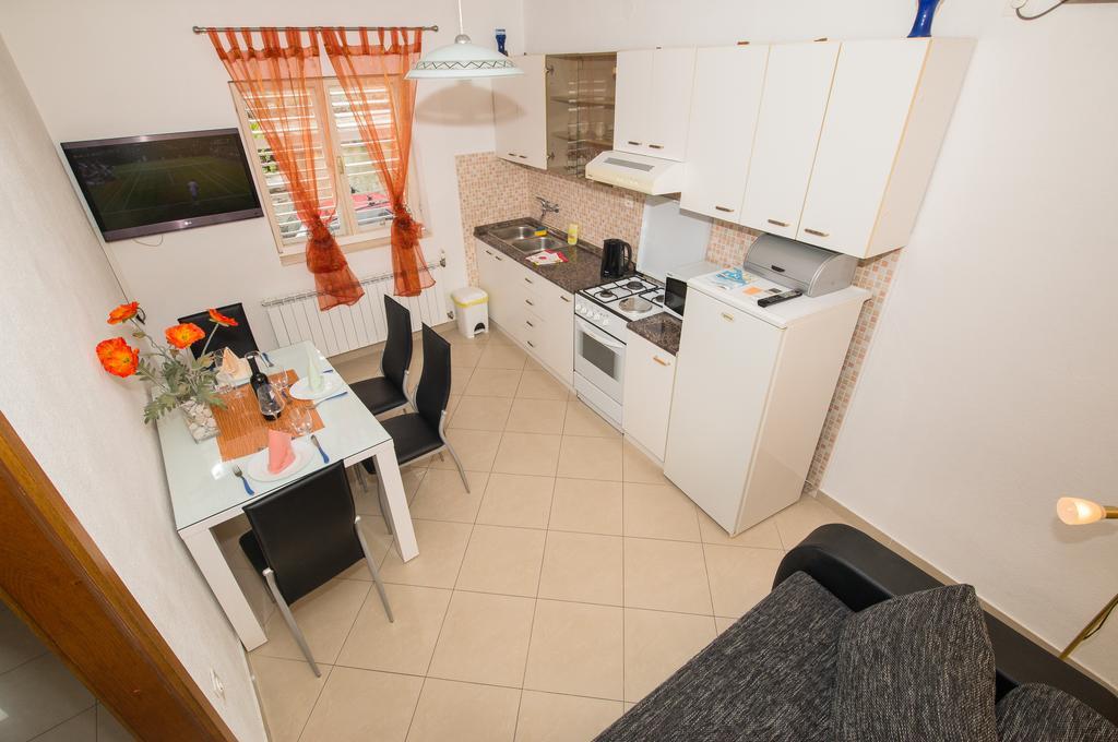 Apartments Marieta Makarska Eksteriør billede