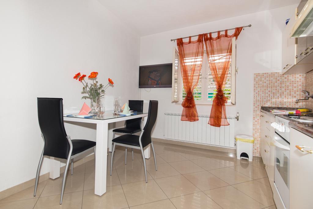 Apartments Marieta Makarska Eksteriør billede