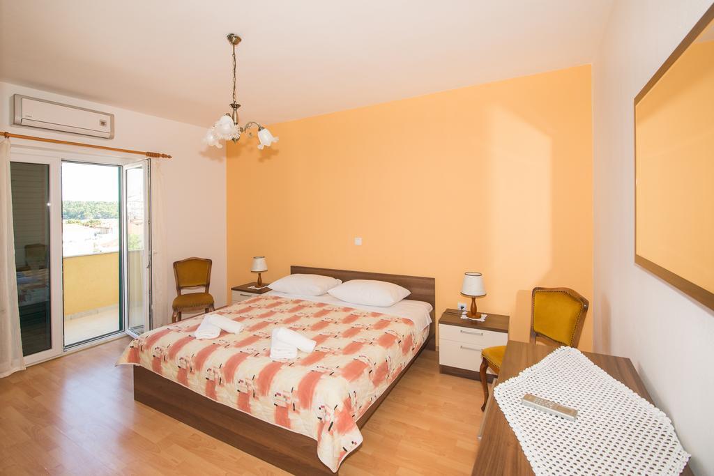 Apartments Marieta Makarska Eksteriør billede